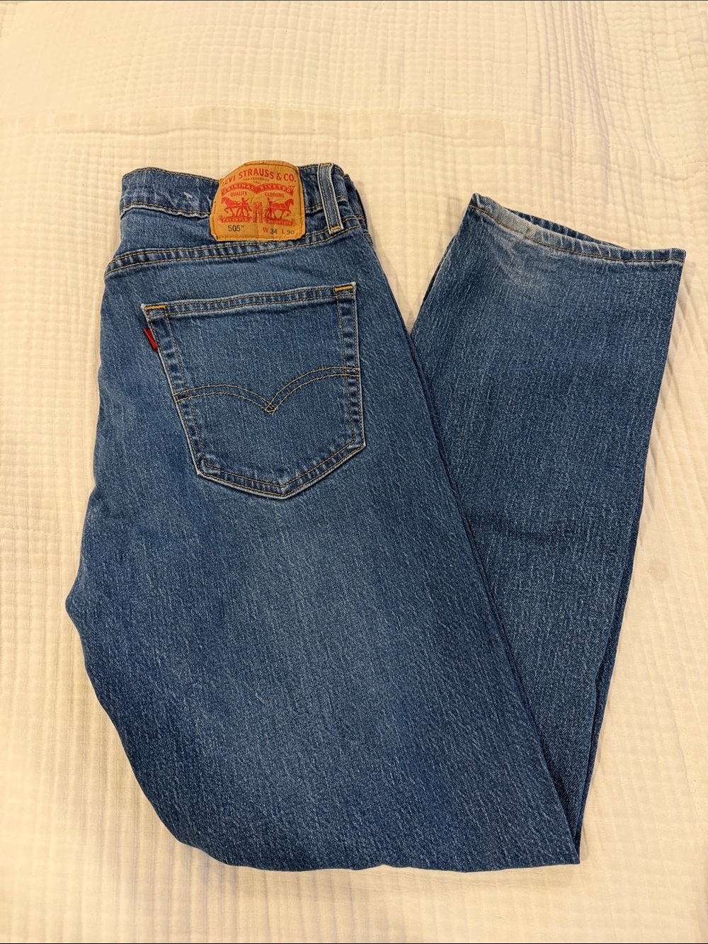 Levi's Straight Leg Men's Jeans in Medium Blue Denim 505 W34 L30